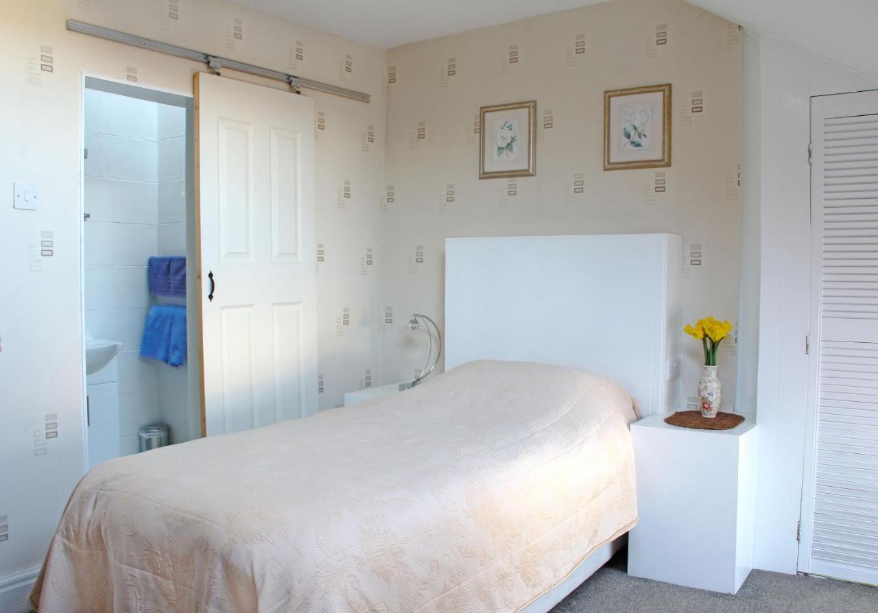 Ashfield Guesthouse ダグラス エクステリア 写真