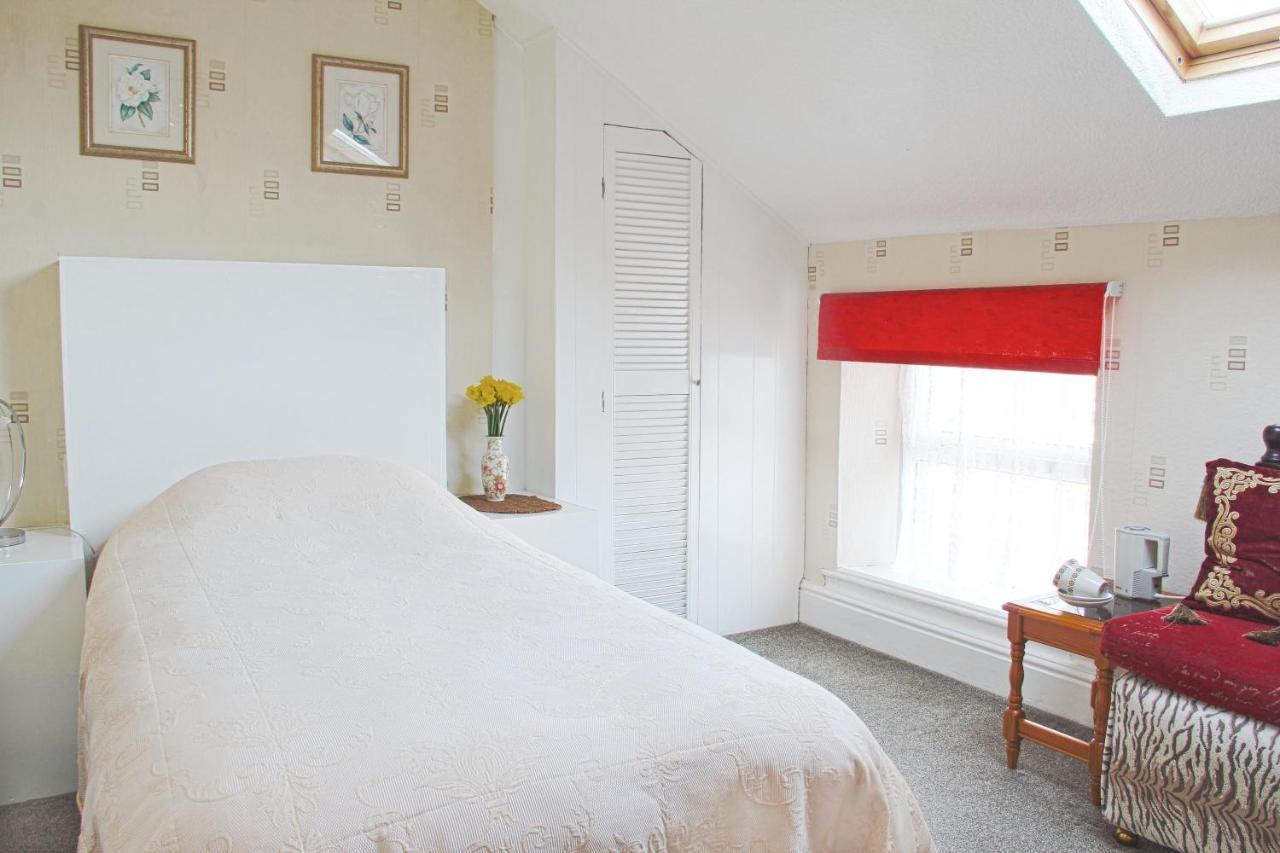 Ashfield Guesthouse ダグラス エクステリア 写真