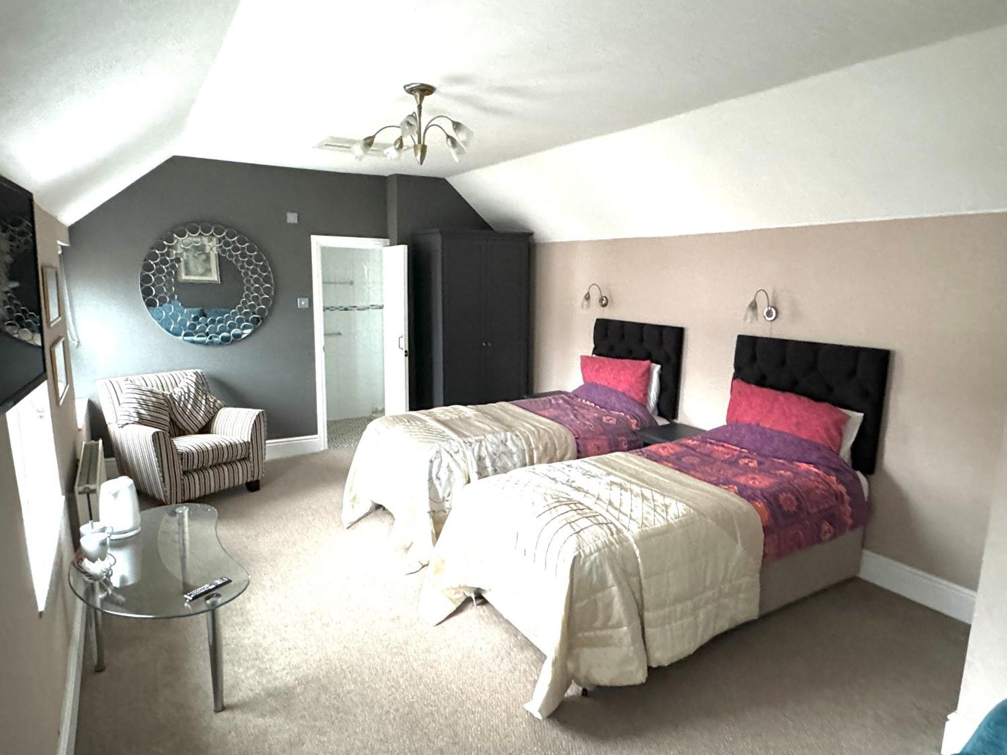 Ashfield Guesthouse ダグラス エクステリア 写真